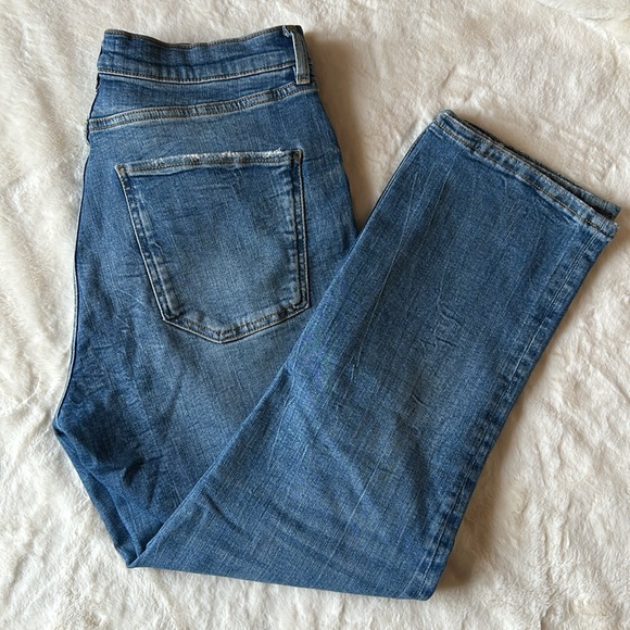 Zara Denim - Zara the Dreed Flare Medium Wash Jeans 12